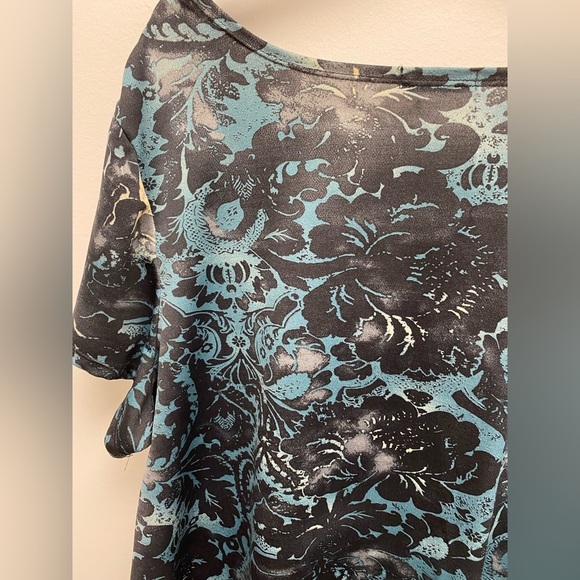 2/$10✨ Time Square Teal/Black/Silver Abstract Top / Shirt Size 4x - Picture 7 of 7